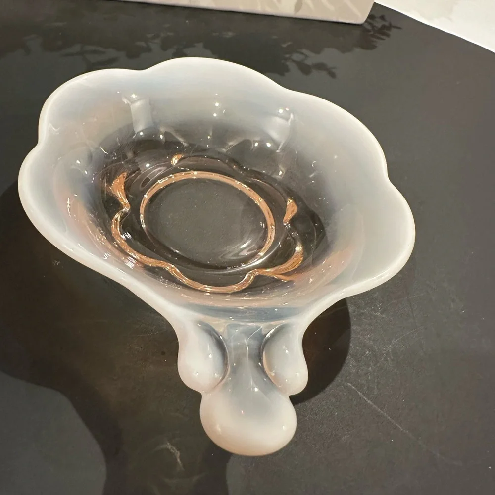 COPY - Vintage Duncan and Miller Pink Opalescent Trinket - Picture 10 of 10